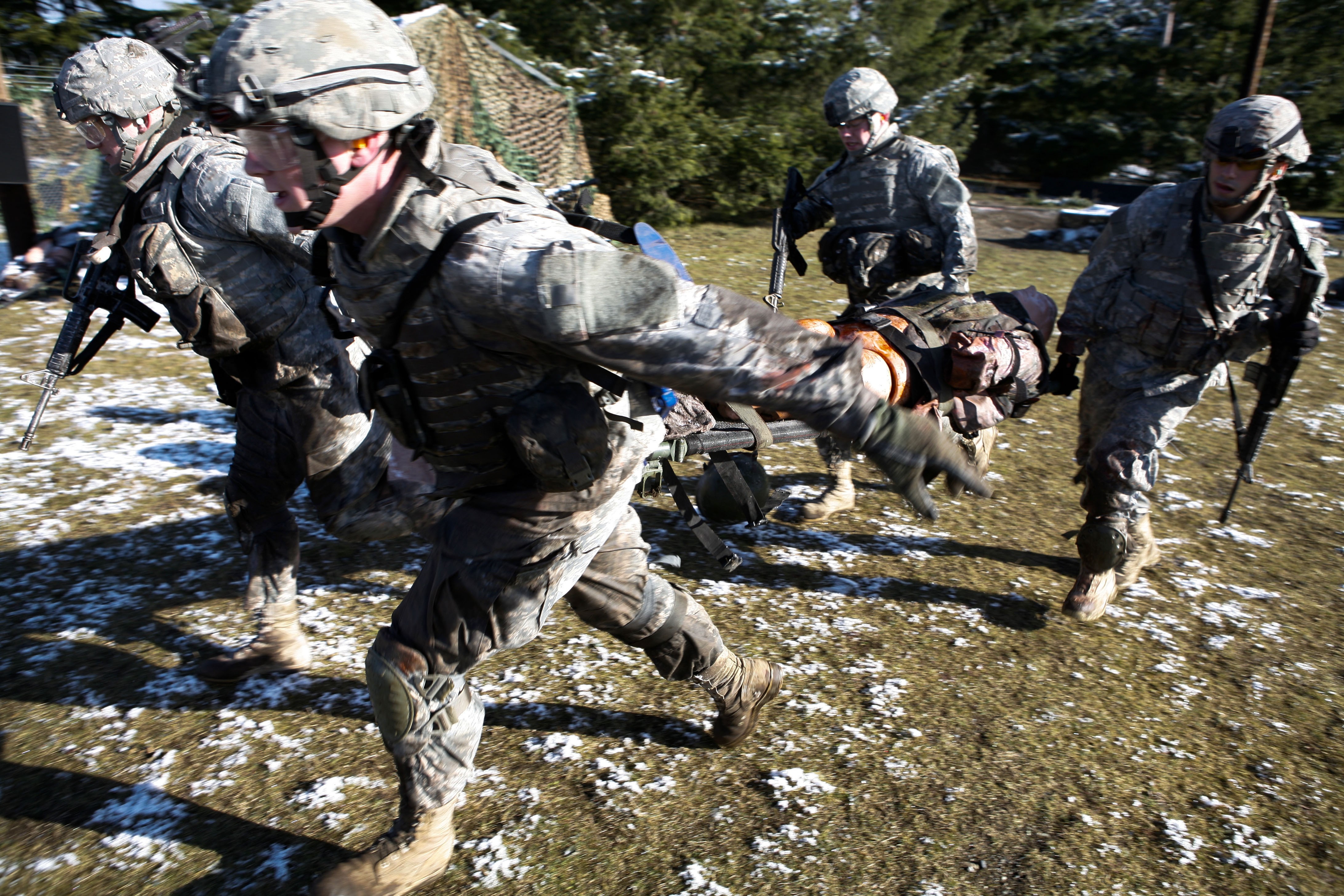 Fort Lewis MSTC teaches Soldiers how to save wounded comrades Article