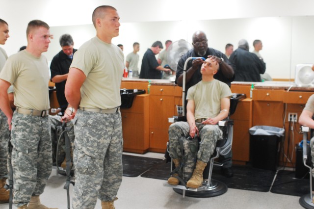 First cavalry scout trainees arrive at Fort Benning armor school