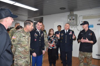 LTG Bills visits CTF Defender to serve Thanksgiving meals, recognize dining facility's official open