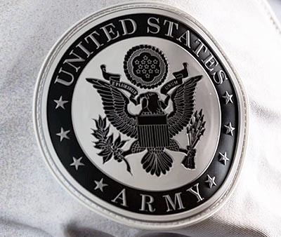 uniform feature - Brigade numbers on helmets