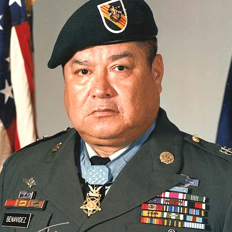 Profile photo of
Staff Sergeant Roy P. Benavidez