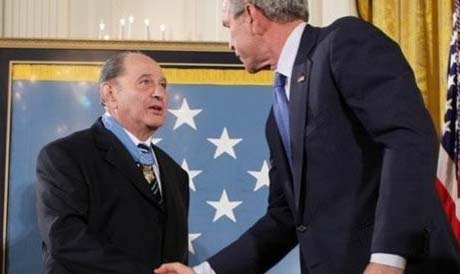 Rubin with the Medal of Honor, September 2005. White House photo by Paul Morse.