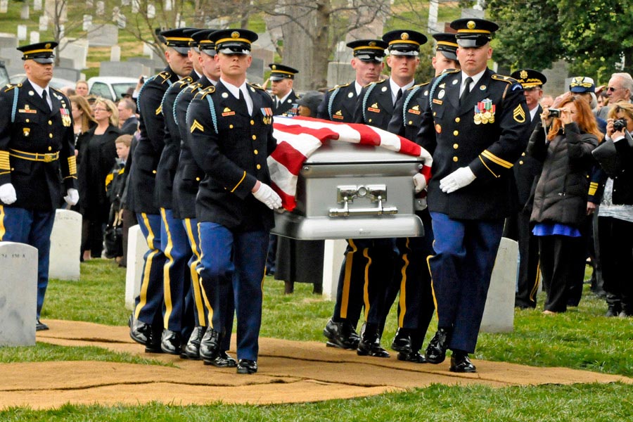 Soldiers carry casket of Army Corporal Frank Woodruff Buckles, the last American World War I veteran, for his funeral ceremony at Arlington National Cemetery, Virginia