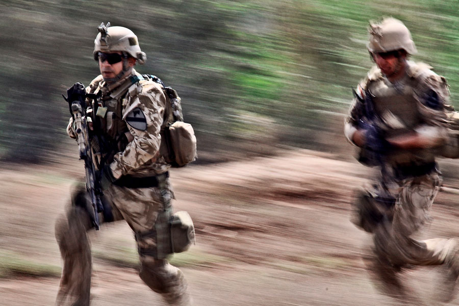 Karkh Area Command Strike Team Soldiers during air assault demonstration